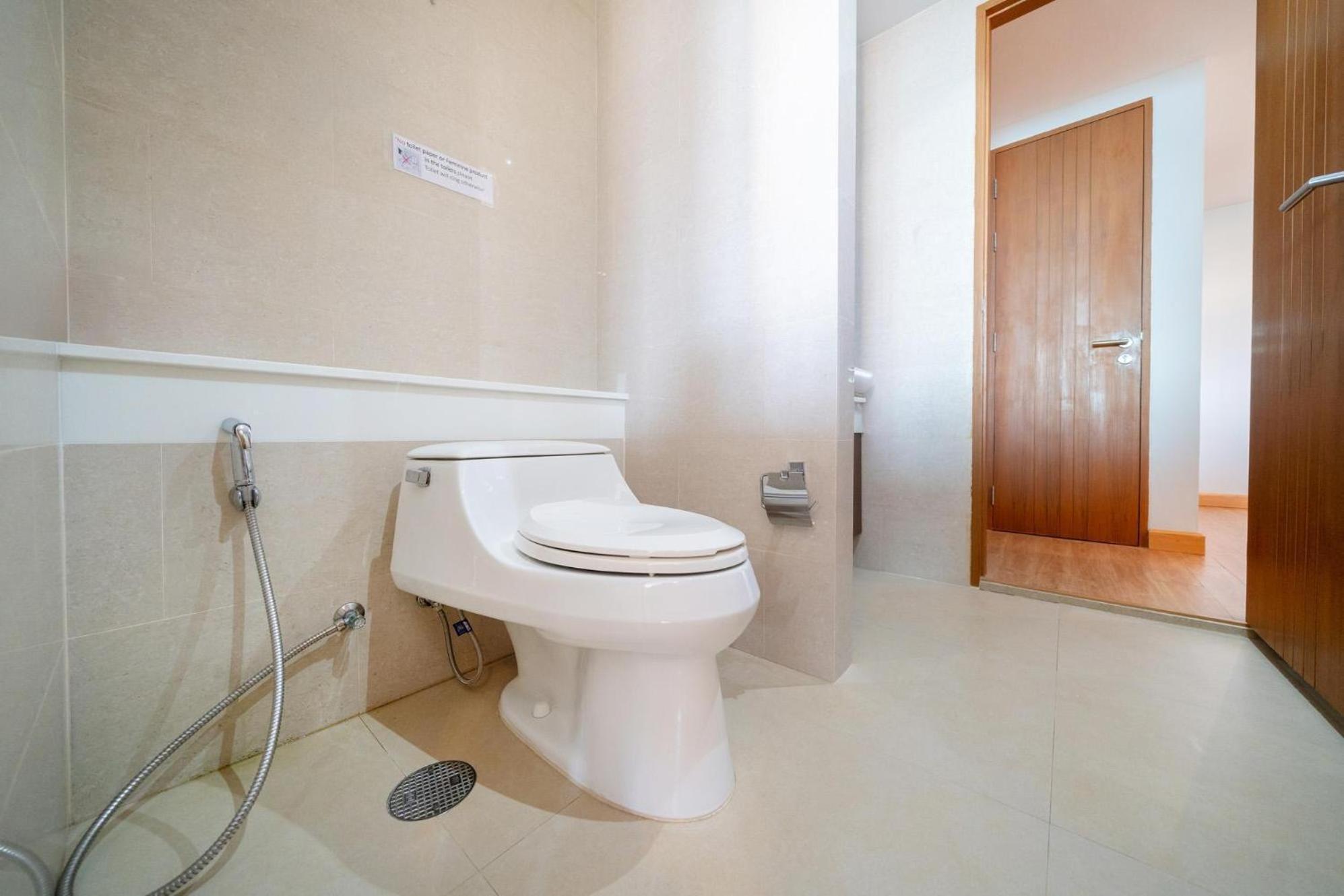 Stylish With Pool Table & Sea View Apartment *